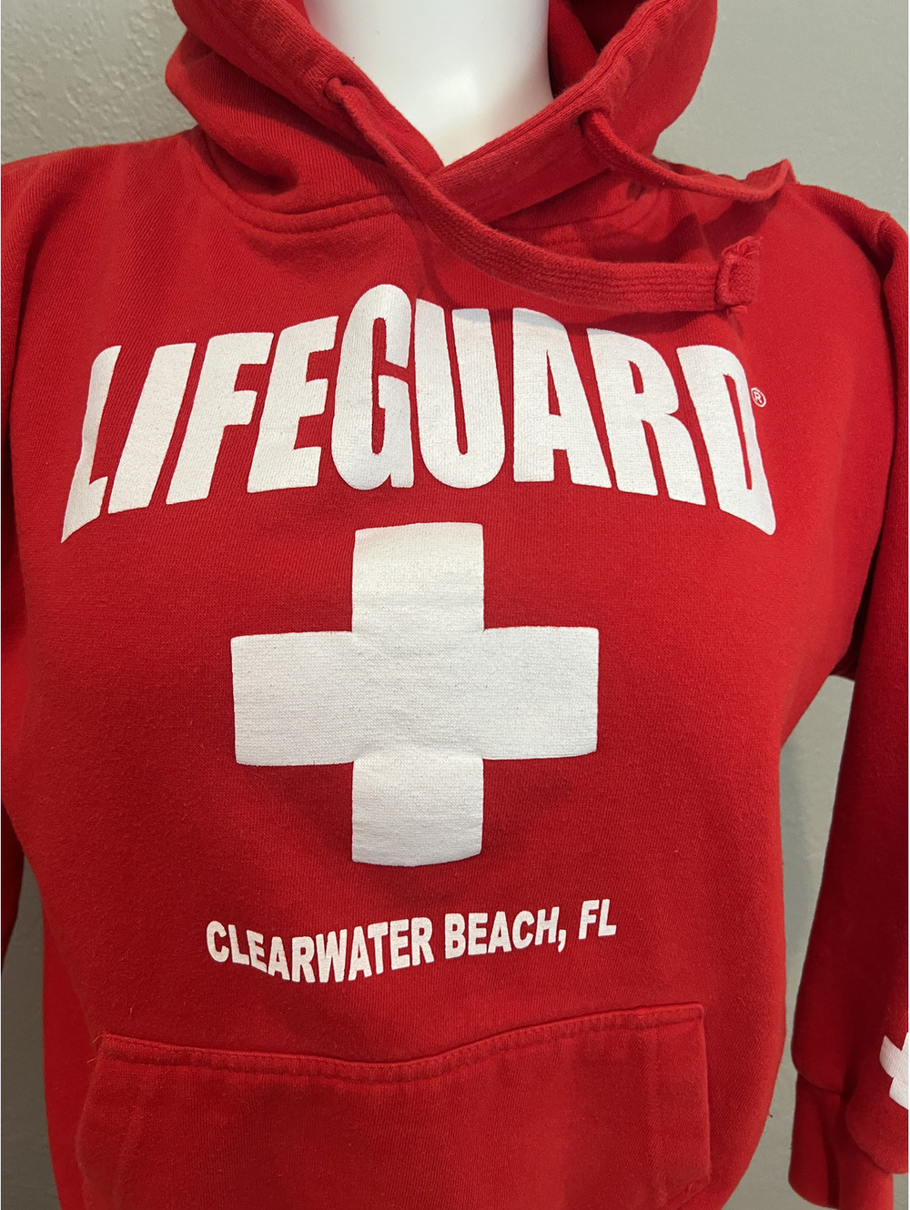 Lifeguard Clearwater Beach FL Red Hoodie Sweatshirt Size Small Beach Rescue